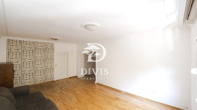 Stan, Trosoban, Izdavanje, 75m2, Ljubomira Stojanovića