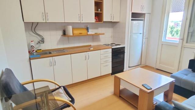 Stan, Jednoiposoban, Izdavanje, 38m2, Tabane, Gradska lokacija, Jagodina