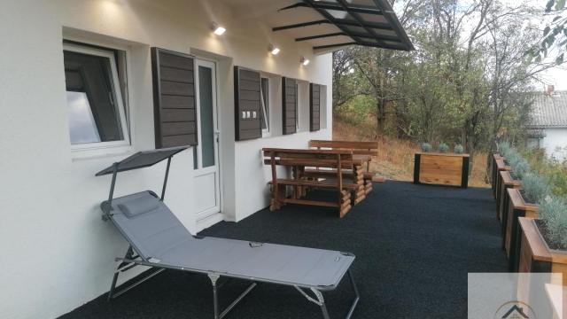 Kuća, četvorosoban, Prodaja, 92m2, Paragovo, Petrovaradin, Novi Sad