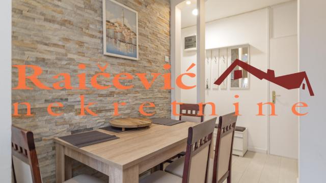 Stan, Trosoban, Prodaja, 64m2, Blok 21, Novi Beograd, Bulevar Zorana Djindjica