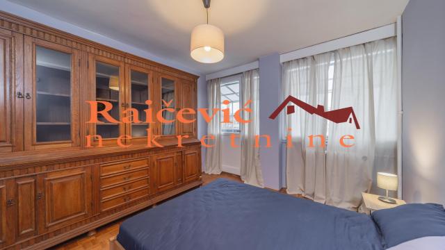 Stan, Trosoban, Prodaja, 64m2, Blok 21, Novi Beograd, Bulevar Zorana Djindjica