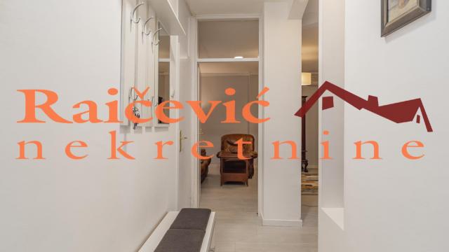 Stan, Trosoban, Prodaja, 64m2, Blok 21, Novi Beograd, Bulevar Zorana Djindjica