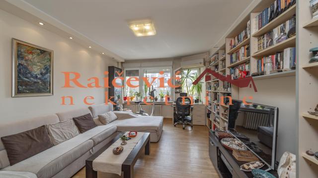 Stan, Dvoiposoban, Prodaja, 70m2, Blok 23, Novi Beograd, Milutina Milankovica