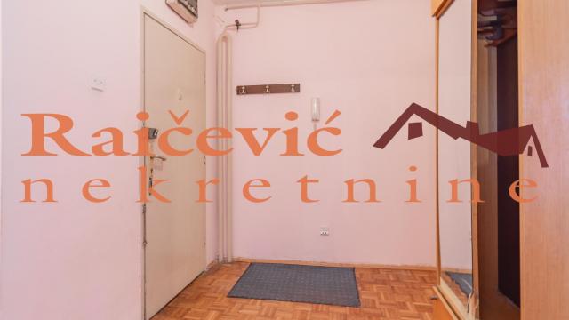 Stan, Dvoiposoban, Prodaja, 63m2, Blok 62, Novi Beograd, Jurija Gagarina