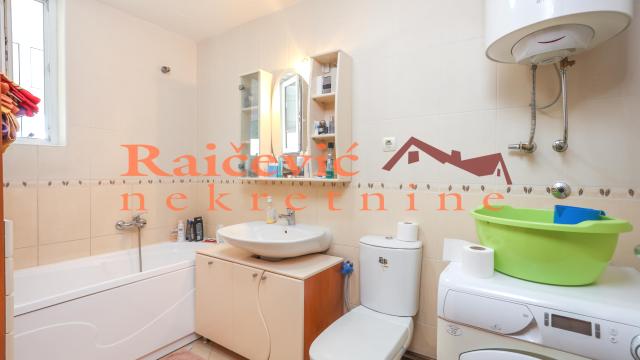 Stan, četvorosoban, Prodaja, 86m2, Voždovac, Vozdovacka crkva