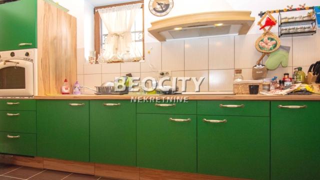 Kuća, Prodaja, 255m2, Batajnica, Zemun, Mladih gorana