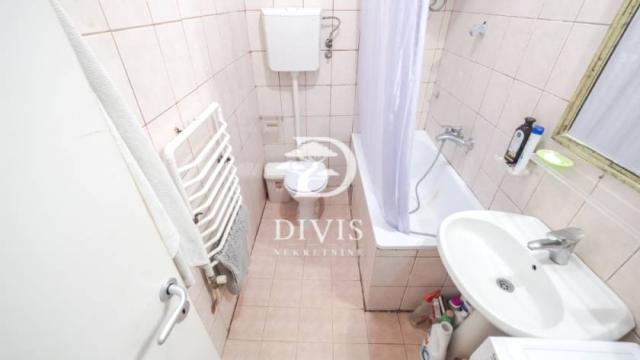 Stan, Troiposoban, Prodaja, 99m2, Kralja Petra