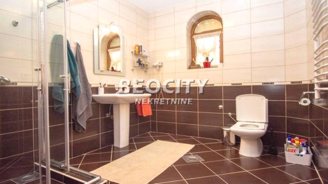 Kuća, Prodaja, 255m2, Batajnica, Zemun, Mladih gorana