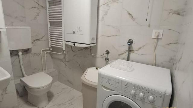 Stan, Dvosoban, Izdavanje, 72m2, Bežanijska kosa 2, Novi Beograd, Ljubinke Bobić