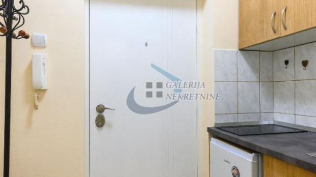 Stan, Garsonjera, Prodaja, 25m2, Karaburma, Palilula, Salvadora Aljendea