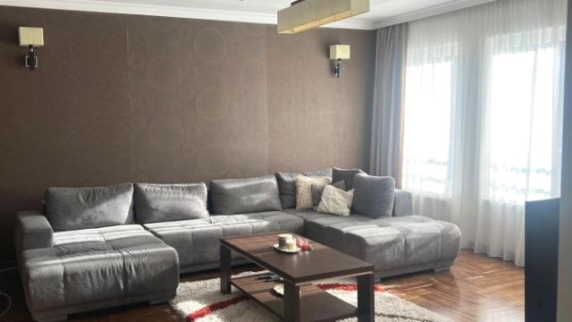 Stan, Trosoban, Izdavanje, 120m2, Poštanska štedionica, Palilula, Kneza Danila