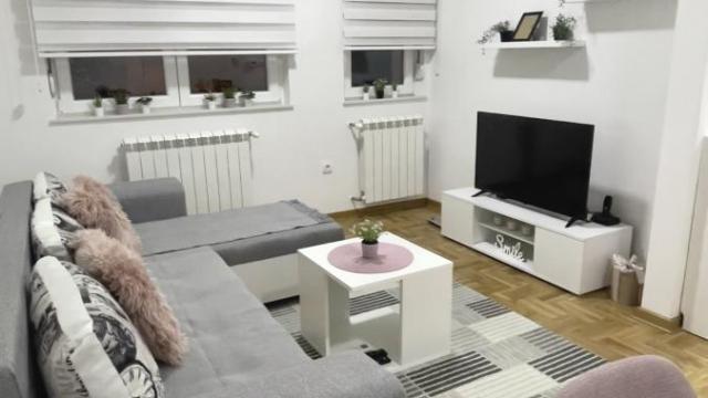 Stan, Jednoiposoban, Izdavanje, 36m2, Autokomanda, Voždovac, Borisavljevićeva