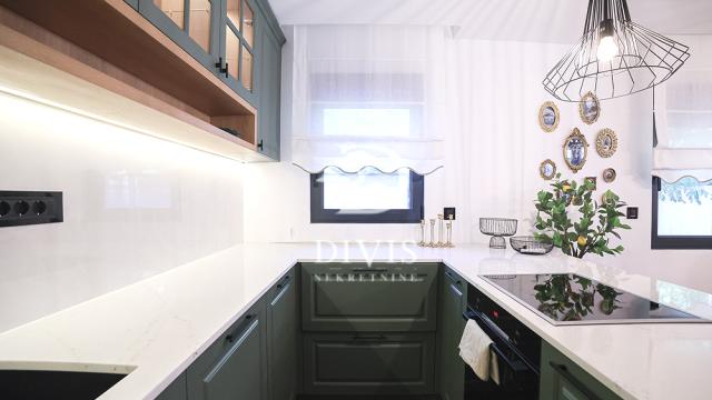 Kuća, četvoroiposoban, Prodaja, 209m2, Grocka