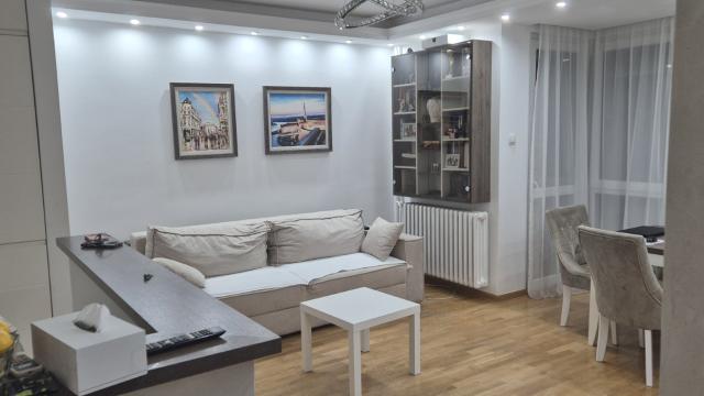 Stan, Trosoban, Prodaja, 64m2, Radoja Domanovića