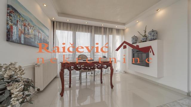 Stan, četvorosoban, Prodaja, 167m2, Blok 70a, Novi Beograd, Omladinskih brigada