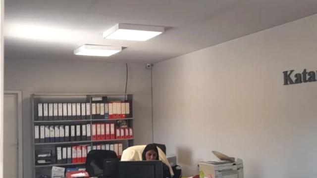 Poslovni prostor, Petosoban i veći, Prodaja, 570m2, Radiofar, Surčin, Radiofar