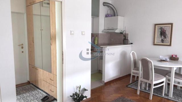 Stan, Garsonjera, Izdavanje, 28m2, Arena, Novi Beograd, Bulevar Zorana Đinđića