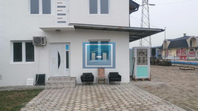 Poslovni prostor, Izdavanje, 268m2, Sarina Medja, Gradska lokacija, Jagodina