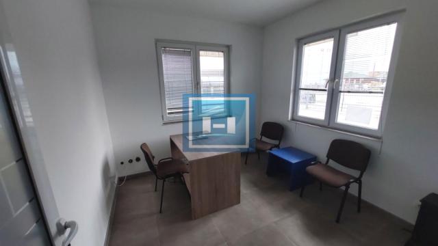 Poslovni prostor, Izdavanje, 268m2, Sarina Medja, Gradska lokacija, Jagodina