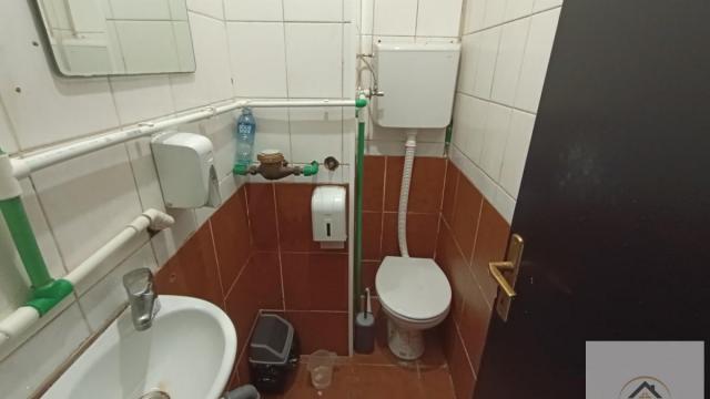 Poslovni prostor, Izdavanje, 85m2, Bulevar Oslobodjenja, Novi Sad, Novi Sad