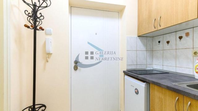 Stan, Garsonjera, Prodaja, 25m2, Karaburma, Palilula, Salvadora Aljendea