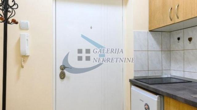 Stan, Garsonjera, Prodaja, 25m2, Karaburma, Palilula, Salvadora Aljendea