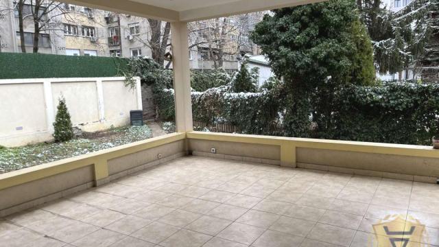 Kuća, Petosoban, Izdavanje, 220m2, Hotel M, Voždovac, Bilećka