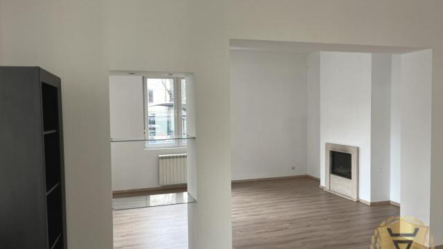 Kuća, Petosoban, Izdavanje, 220m2, Hotel M, Voždovac, Bilećka