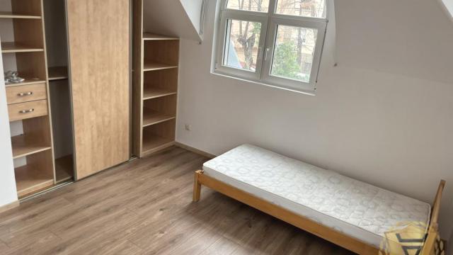 Kuća, Petosoban, Izdavanje, 220m2, Hotel M, Voždovac, Bilećka