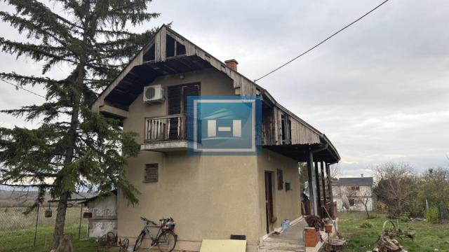 Kuća, Jednosoban, Prodaja, 80m2, Siokovac, Okolno mesto, Jagodina