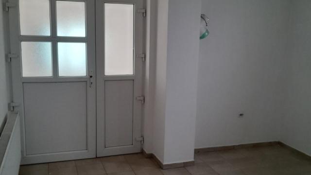 Poslovni prostor, Dvosoban, Izdavanje, 55m2, Veternik, Novi Sad, Novi Sad