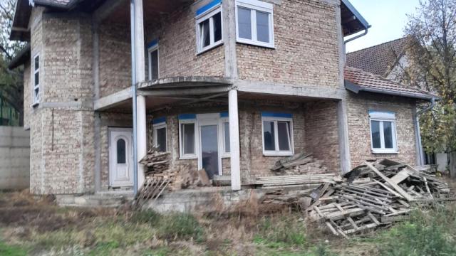 Kuća, Prodaja, 208m2, Sremska Kamenica, Petrovaradin, Novi Sad