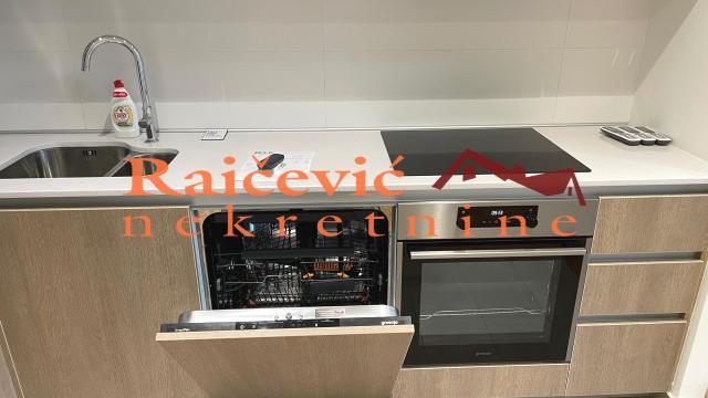 Stan, Trosoban, Prodaja, 83m2, Beograd na vodi, Savski venac, Bulevar Vudroa Vilsona