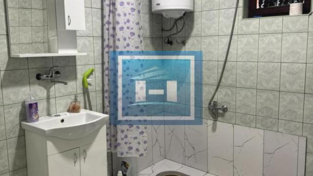 Kuća, četvorosoban, Prodaja, 200m2, Ćuprija