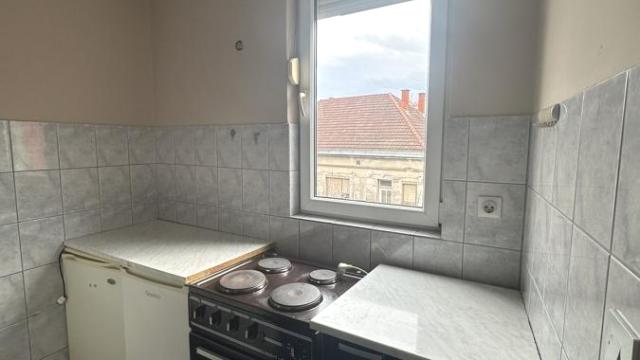 Stan, Dvosoban, Izdavanje, 52m2, Centar, Gradska lokacija, Ćuprija