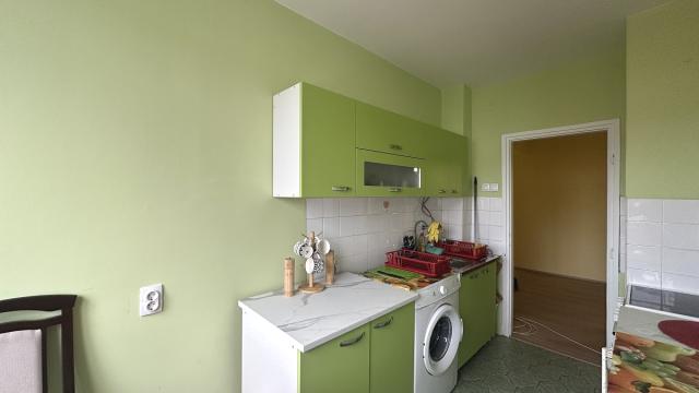 Stan, Trosoban, Izdavanje, 72m2, Durmitorska