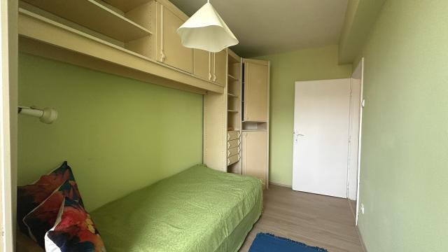 Stan, Trosoban, Izdavanje, 72m2, Durmitorska