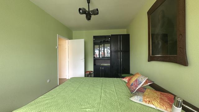 Stan, Trosoban, Izdavanje, 72m2, Durmitorska