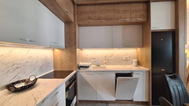 Stan, Trosoban, Izdavanje, 78m2, BW Scala