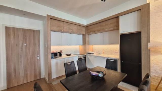 Stan, Trosoban, Izdavanje, 78m2, BW Scala