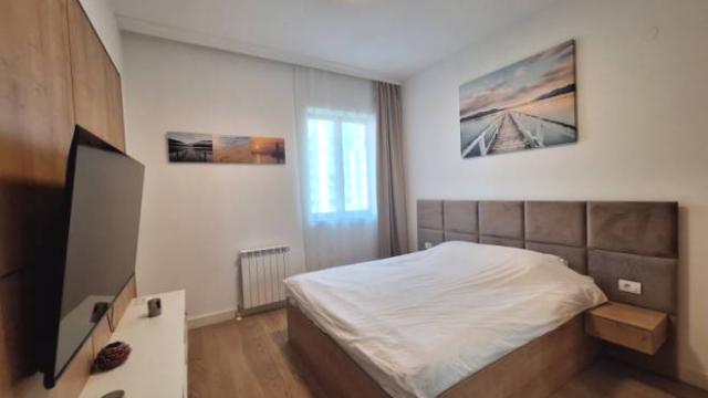 Stan, Trosoban, Izdavanje, 78m2, BW Scala