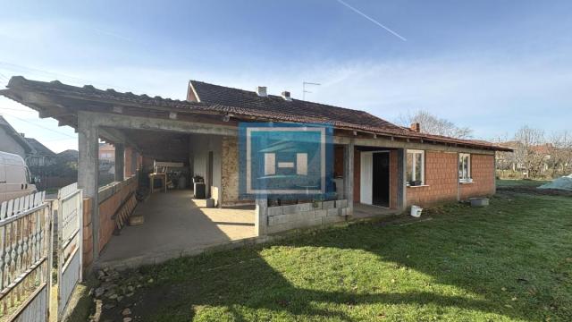 Kuća, četvorosoban, Prodaja, 100m2, Vinorača, Okolno mesto, Jagodina