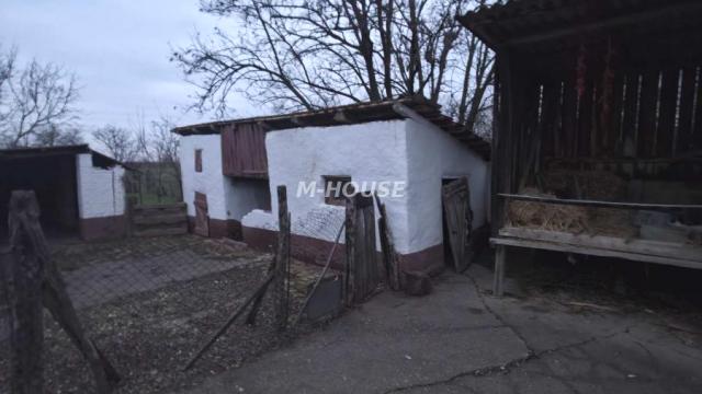 Kuća, četvorosoban, Prodaja, 194m2, Stapar, Okolno mesto, Sombor