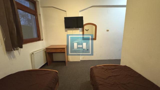 Poslovni prostor, Prodaja, 1560m2, Centar, Gradska lokacija, Despotovac