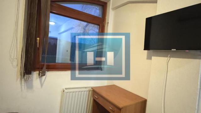 Poslovni prostor, Prodaja, 1560m2, Centar, Gradska lokacija, Despotovac