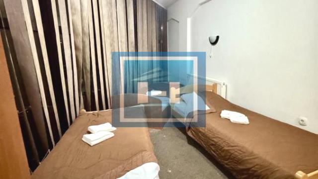 Poslovni prostor, Prodaja, 1560m2, Centar, Gradska lokacija, Despotovac