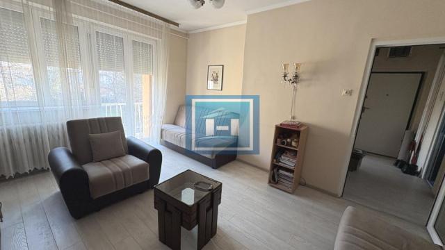 Stan, Dvoiposoban, Prodaja, 59m2, Centar, Gradska lokacija, Jagodina