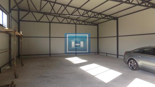 Poslovni prostor, Izdavanje, 550m2, Gloždak, Gradska lokacija, Paraćin