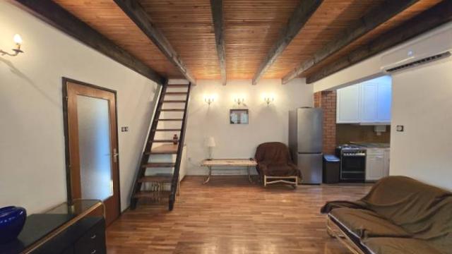 Stan, Troiposoban, Izdavanje, 102m2, Budmanijeva