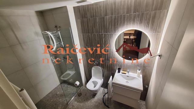 Stan, Dvosoban, Prodaja, 54m2, Beograd na vodi, Savski venac, Bulevar Vudroa Vilsona